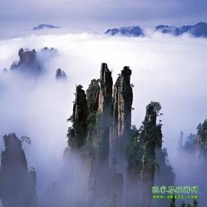 暑期夏令營湘西精華旅游線路：長沙、韶山、張家界、鳳凰純玩8日游